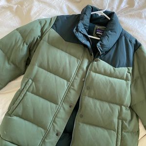 Patagonia womens puffer, size L